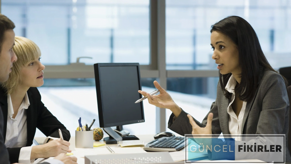 Bankacı Aylık Ne Kadar Kazanıyor? Bankacı Maaşları 2024 2 Bankacı maaşları