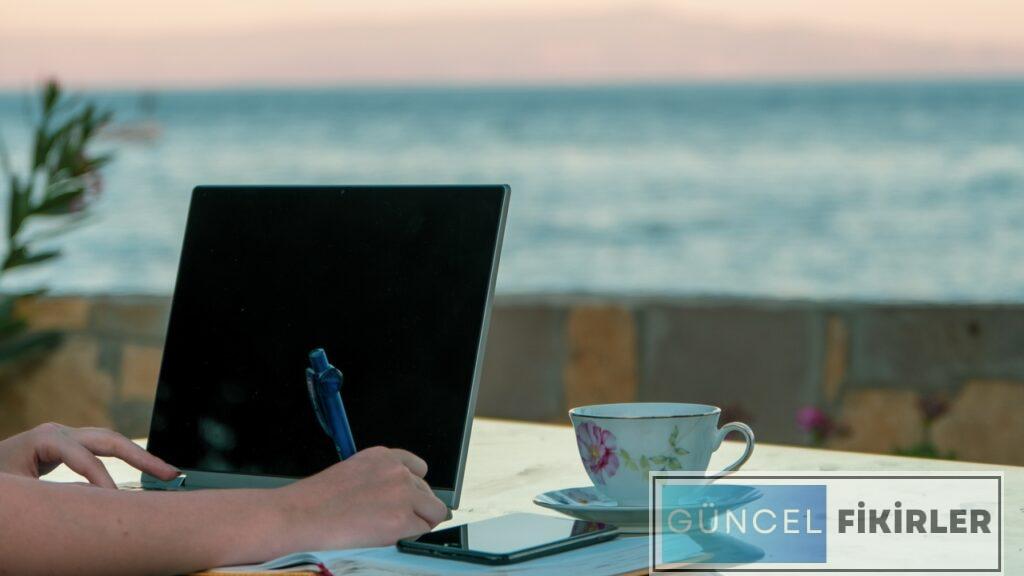 Kısa Yoldan Para Kazandıran İşler 2024 4 Kısa Yoldan Para Kazandıran İşler 2024